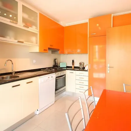 Modern Apart Terrace&pool Near The Beach 公寓
